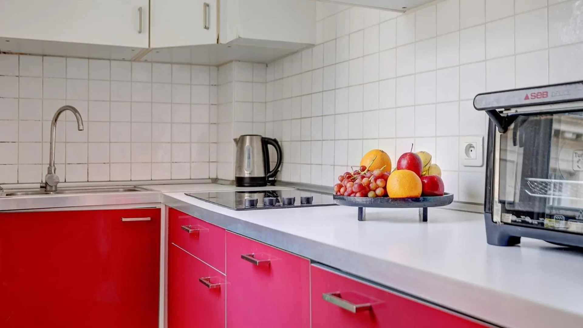 Pompidou & Central Paris - 1Br - Cityapartmentstay