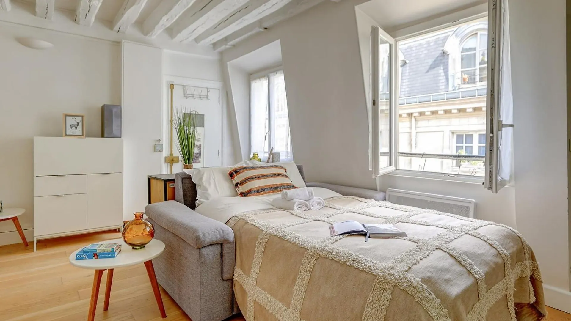 Pompidou & Central Paris - 1Br - Cityapartmentstay Apartment